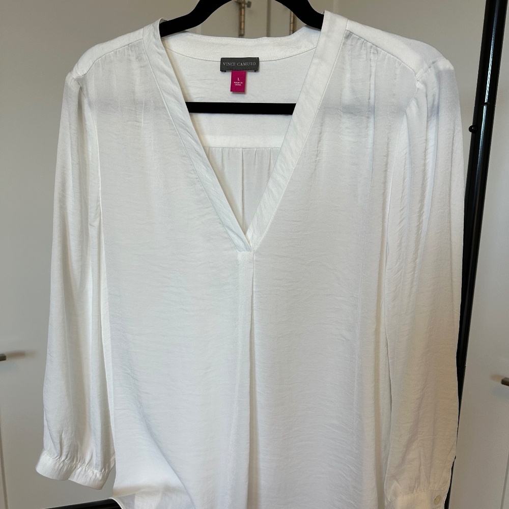 NWT Vince Camuto Women's Blouse - white/ivory